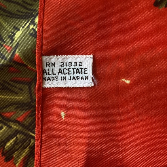 Vintage Christmas Holiday festive scarf - Picture 6 of 10